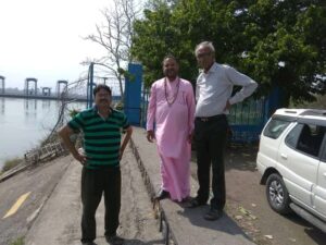 भारतीय धर्मसंध के संपादक अरूण पाण्डेय श्रीमहंत जयराम दास जी के साथ हरिद्वार में
