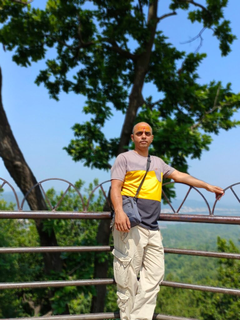 girish bhardwaz
