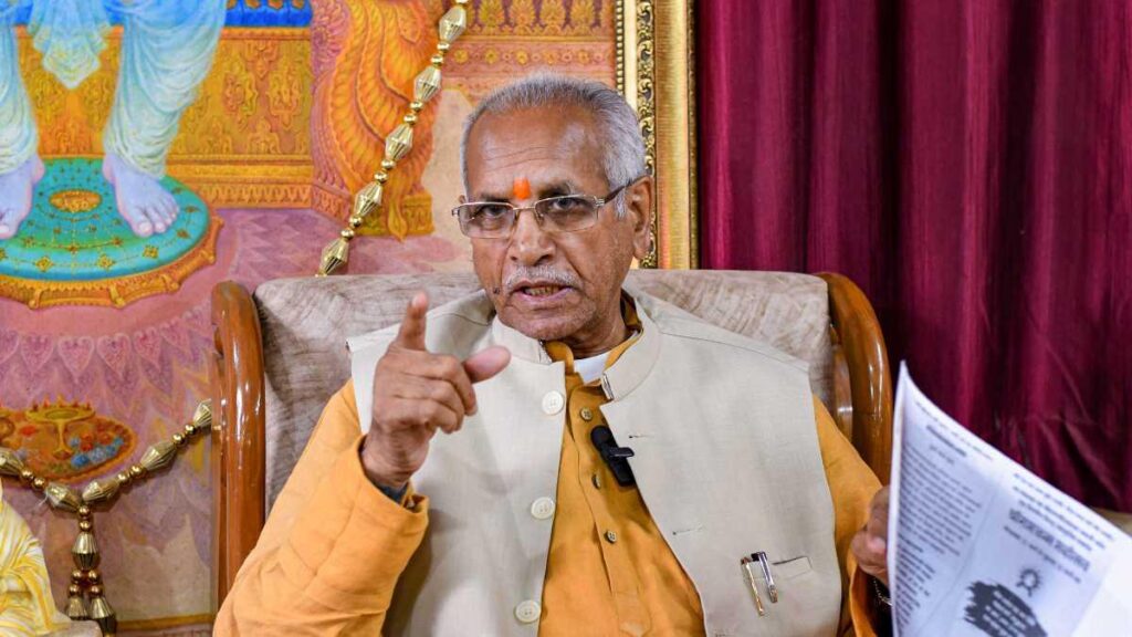 राम मंदिर विवाद के बीच चंपत राय पर उठे सवाल,